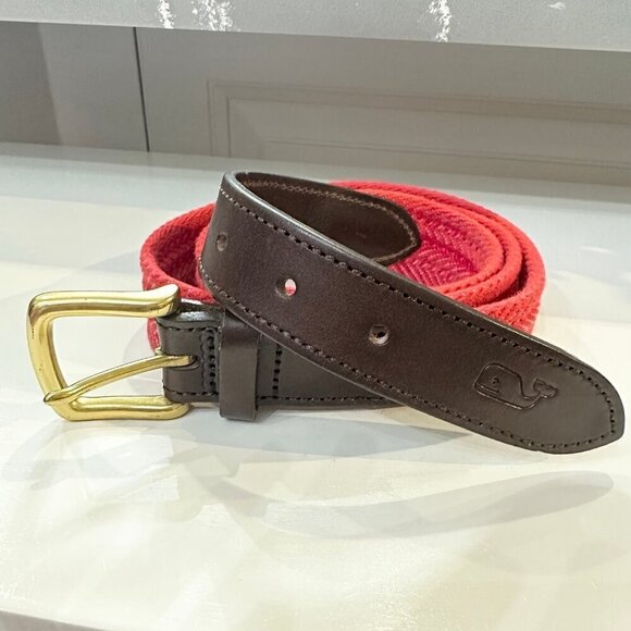 Vineyard Vines belt 42 - Picture 1 of 5